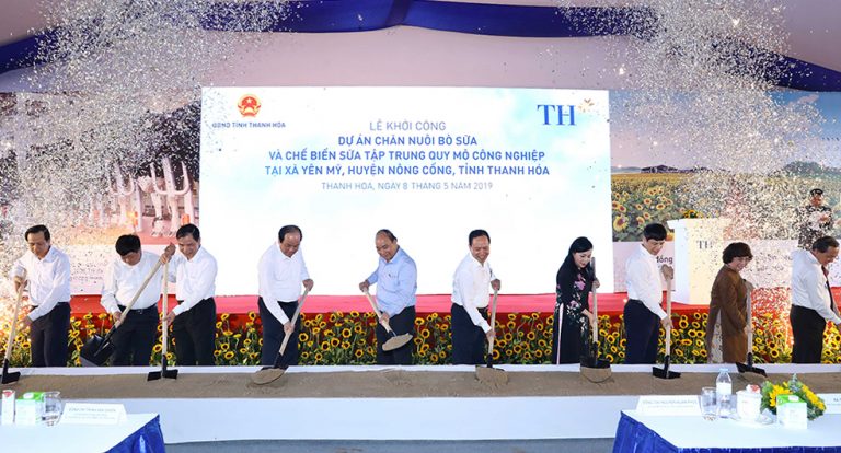 TH started to build a cluster of high-tech concentrated dairy farms containing 20,000 cows in Thanh Hoa